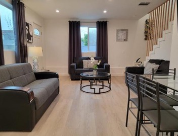 Spacious 2-Bedroom, One and a Half Bath Home in Pico-Robertson Near Beverly Hills and Cedars-Sinai 4