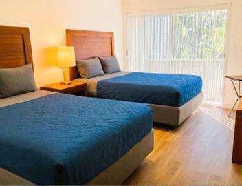 West LA Boutique Apartments Minutes from the Coast 3