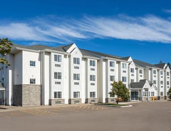 Microtel Inn & Suites Sault Ste. Marie 2