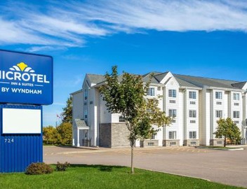 Microtel Inn & Suites Sault Ste. Marie 4