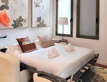 Secret Garden - Boutique Homestay Near the Metro 3