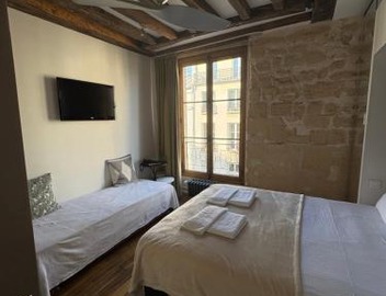 Boutique Hotel de la Place des Vosges 3