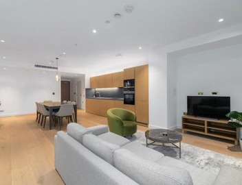 City view 3 bed hotel style apartment, Kings Cross 5