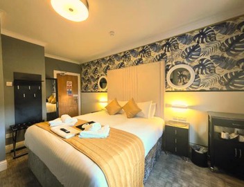 Yardley Manor Hotel 3