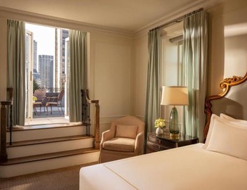 The Plaza, A Fairmont Hotel 3