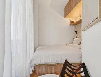 Modern apartment near subway 4