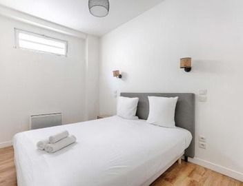 2BR Montmartre Chapelle Apartment 4