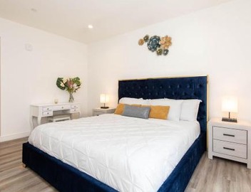 Regency Modern Apartments 4