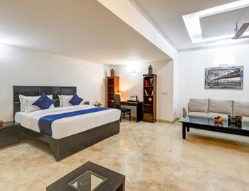 Floryn Stayz-Huda City Centre 3