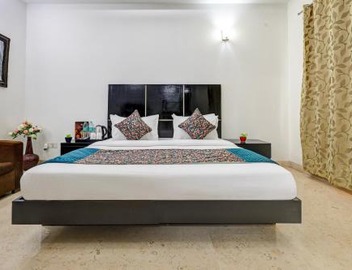 Floryn Stayz-Huda City Centre 2