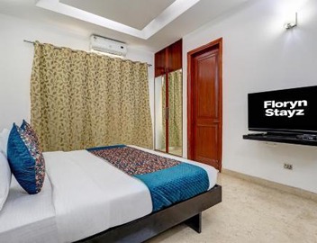 Floryn Stayz-Huda City Centre 5