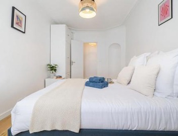 FurtiveStay - Galeries Lafayette - 8 Joubert 5