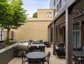 Homewood Suites by Hilton Boston Brookline-Longwood Medical 2