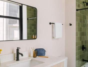 LIVN West Loop Chicago 2 BR City View 2