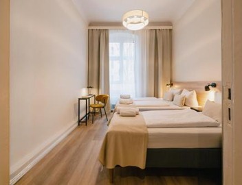 120qm MyGold Apartment 2 Bathrooms Balcony Up to 9 Guests, Renovated 3