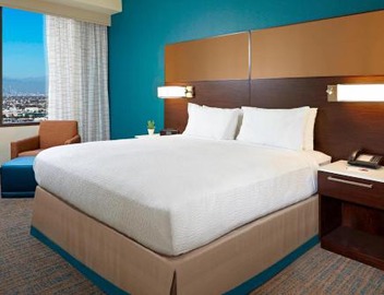 Residence Inn by Marriott Los Angeles LAX/Century Boulevard 2