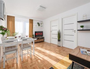 Lumina I 2BR Apart with Balcony I AC I near Złoty Tarasy 3
