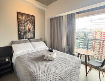 1227 Studio colado ao Metrô Paraíso e Av Paulista com sacada, arcondicionado, sofa e lazer completo com piscina, academia, lavanderia, coworking e muito mais 5