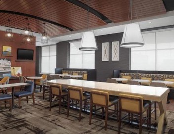 Hampton Inn Portland Downtown Waterfront 4