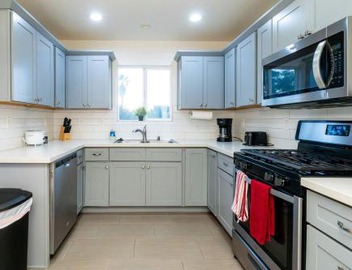 Foothills LA family friendly house 4