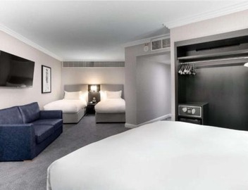 Sofitel London Gatwick 2