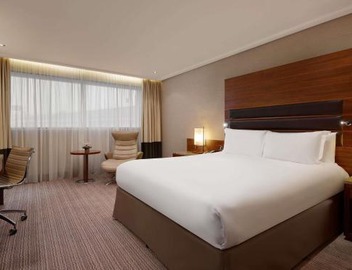 Sofitel London Heathrow 5