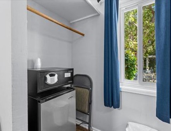 Rest Haven Motel 3