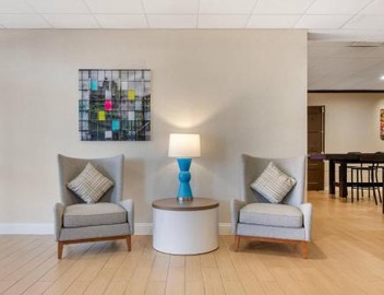 Comfort Inn & Suites Danbury-Bethel 4