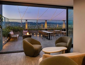 AC Hotel by Marriott Beverly Hills 3