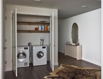 Lux Apts with Lake Views and Top Amenities 5