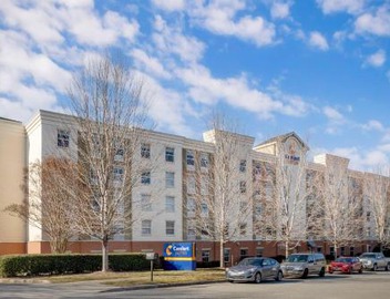 Comfort Suites near Birkdale Village- Huntersville 5