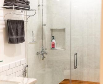 Hidden Oasis 3 bedroom 2 bathroom Home With large backyard and Views Near DTLA 3