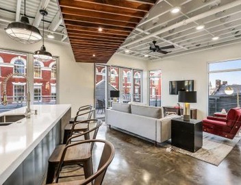 Luxury Two Bedroom Penthouse 3
