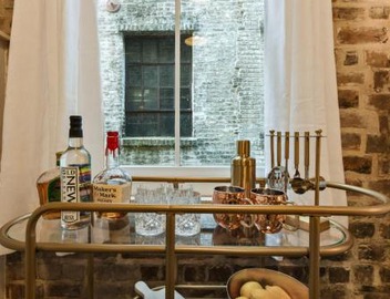 Warehouse District Intimate One Bedroom 3