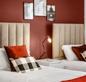 Lovely Flat by Emirates - 5 mins to Kings Cross St Pancras 3