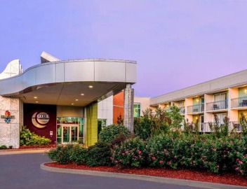 Oasis Hotel and Conv Center, an Ascend Collection Hotel 4
