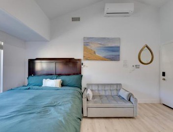 Walk to Main St! Pet-Friendly Alhambra Studio 3