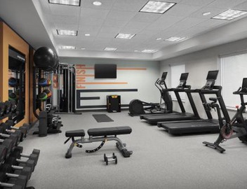 Hampton Inn & Suites Huntersville 4