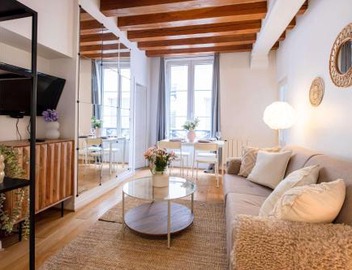 4 Guests Flat Palais Royal 1 5