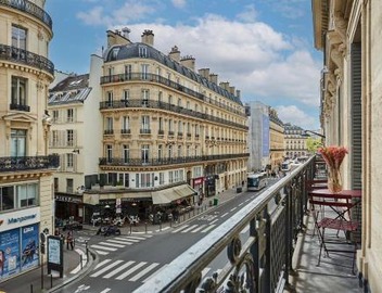 Apartment Opera Vendome by Studio Prestige 3