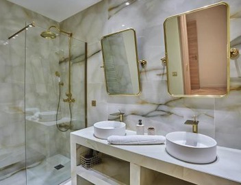 Apartment 3 bedrooms Center of Paris by Studio Prestige 4