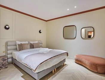 Apartment 3 bedrooms Center of Paris by Studio Prestige 2