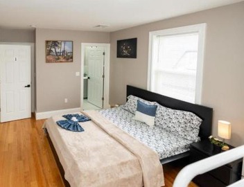 Expansive 3BR Boston Nest - Pet-Friendly - Near Franklin Park & Red Line 558-2 4