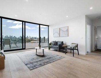 Stunning River & City Views and Huge Balcony! 3