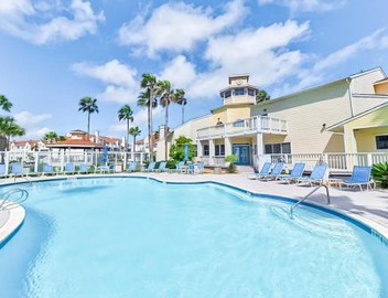 Beach Club - Ocean Breeze Retreat – Island Condo 5