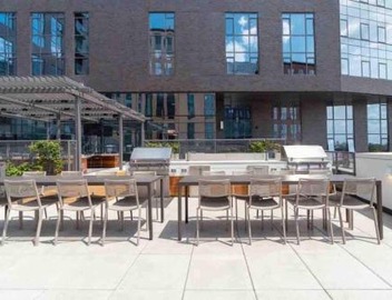 Luxury 2BR Apt in Boston Pool Gym 3