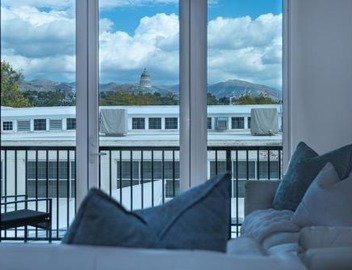 Deluxe 1BR 1BA Stunning Amenities-Pool, Htub, Gym 2
