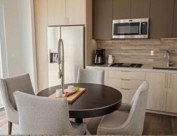 Modern Boutique Living in Culver City 4