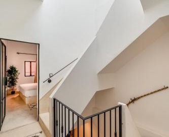 Riad with Rooftop Terrace in Top Medina Location, Dar El Bacha 5