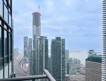 40th Fl Designer Lakeview 2BR PATH & Union Access 4